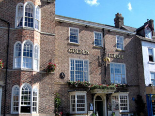 The Gold Cup Inn