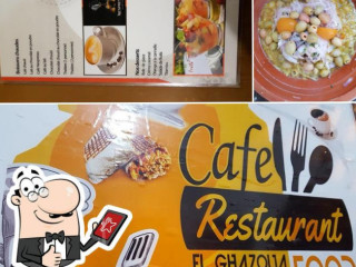 Café El Ghazoua Food