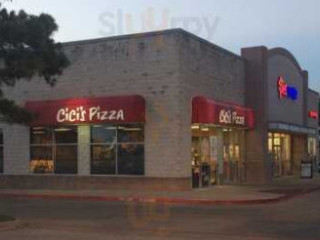 Cicis Pizza