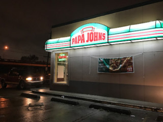 Papa Johns Pizza