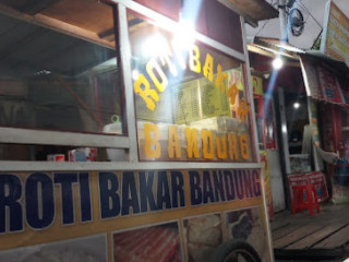 Roti Bakar Bandung