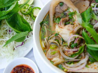 Pho 90 Degree