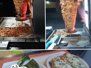 Los Tacos De Trompo