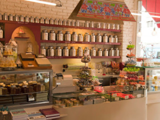 Götterspeise Chocolaterie Cafe