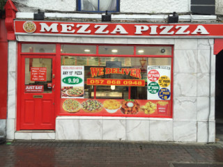 Mezza Pizza