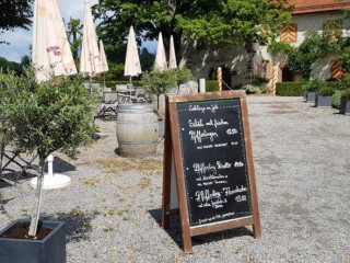 Markgräfliche Weinstube Schloss Staufenberg