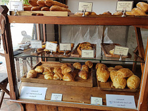 Le Banneton Cafe, French Bakery