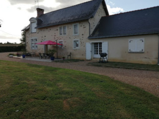 Relais Du Plessis-Bourre