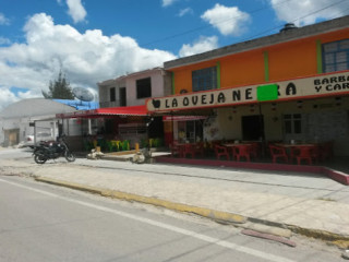 La Oveja Barbacoa Y Carnitas