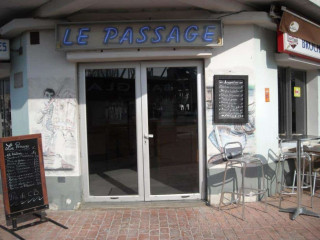 Le Passage