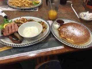 Black Bear Diner Manteca