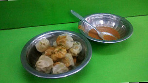 Om's Veg Momo