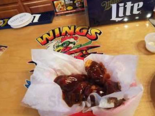 Wings Etc. Grill Pub