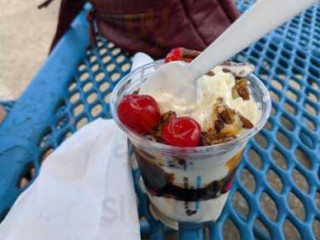 Shake's Frozen Custard