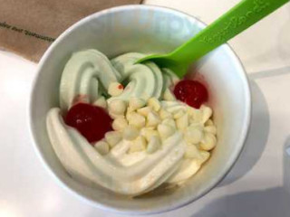 Yogurtland