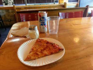 Pete's Pizza