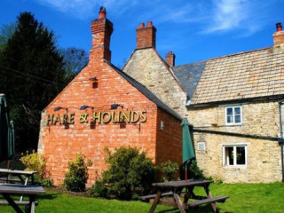 Hare And Hounds Great Addington Northants