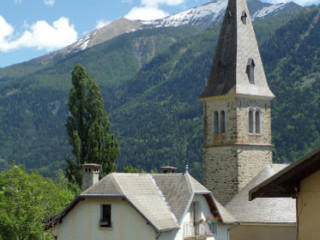 Lauberge Des Ecrins