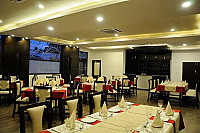 Pienso Multi Cuisine Vegetarian Restaurant