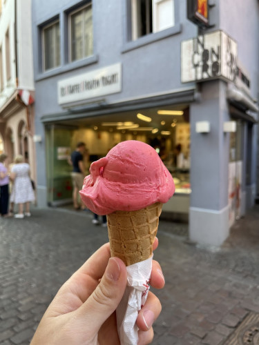 Incontro "gelato, Caffè Frozen Yogurt