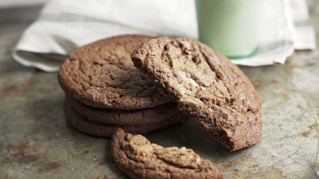 Ginger Molasses Cookie (Each)