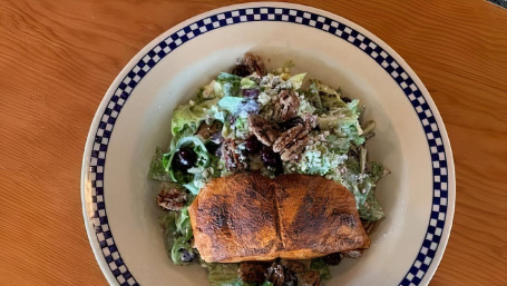 Wild Bleu Blackened Salmon Salad