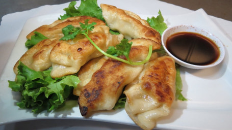 Dumpling (8 Pieces)