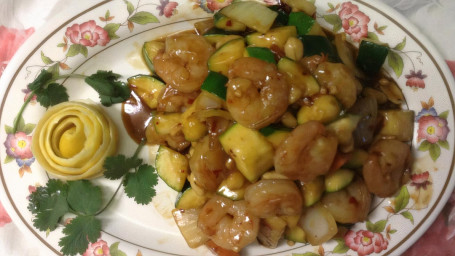 6. Kung Pao Prawns With Peanuts