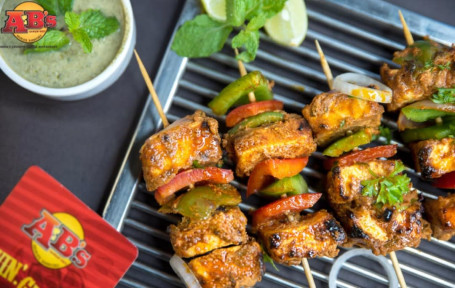 Mirch Masala Paneer Tikka <Onvertaalbaar>[6 Stuks]</Onvertaalbaar>