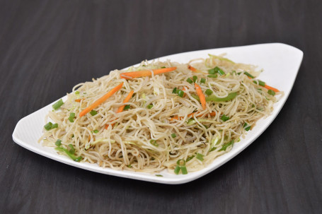 Veg Chow Hakka