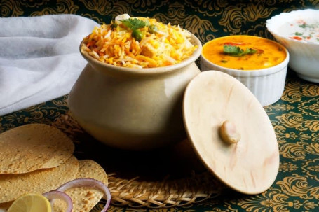 Afghani Veg Biryani (Voor 2-3 Personen)