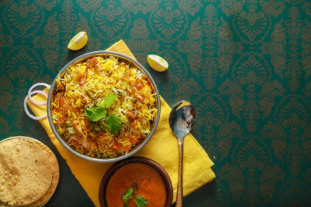 Awadhi Dum Veg Biryani (Voor 2-3 Personen)