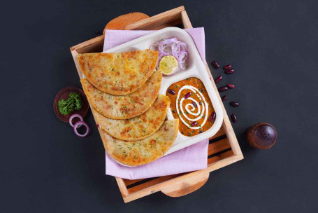 Aloo Paratha Met Dal Makhani