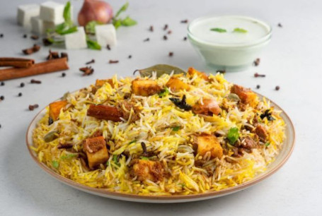 Hyderabadi Dum Paneer Biryani (Voor 1 Persoon)