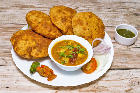 Mattar Sabji Kachori (5 Pcs)