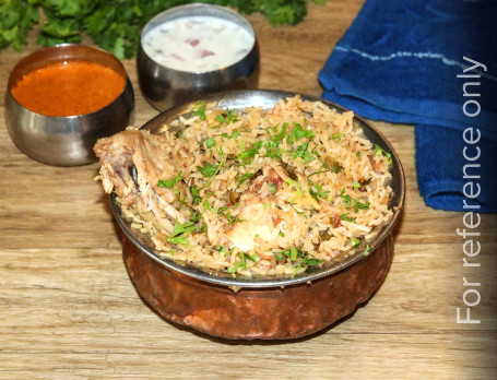 Kip Biryani (1 Stuk)