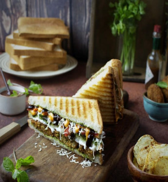 Mogambo Khush Hua Sandwich <Onvertaalbaar>[470Gm]</Onvertaalbaar>