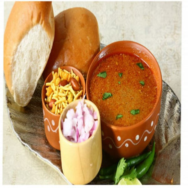 Misal 1 Litre 12 Butter Grilled Pav