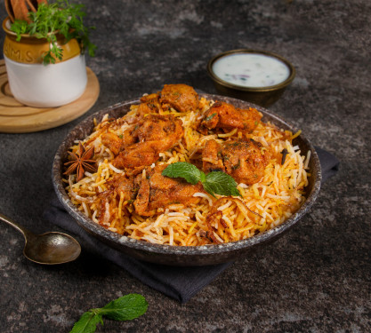 Chicken Biryani (Desi Ghee)