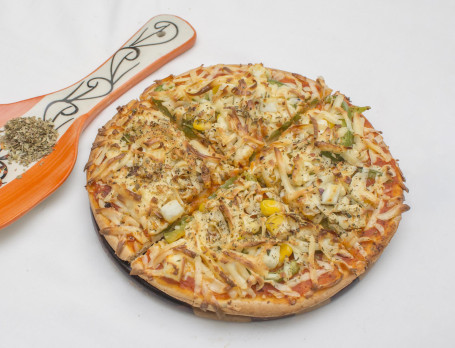 10 Medium Spiced Paneer Pizza