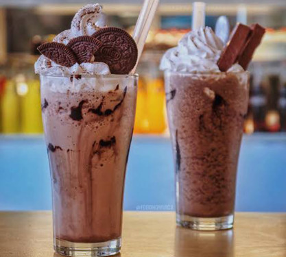 Kitkat Oreo-Shake