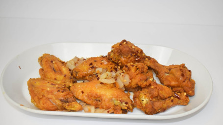 A10. Spicy Fried Chicken Wings (8 Pcs.