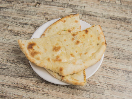 Masala Kulcha (2Pcs)