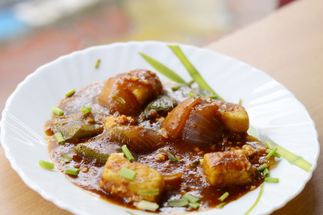 Chilli Paneer Dry (8Pic)