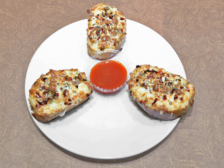 Cheese Chilli Garlic Bread (3 Pcs)