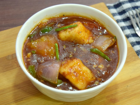 Chilli Paneer (Dry/Gravy) (5Pcs)