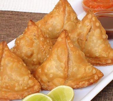 Aloo Samosa (4 Pcs)