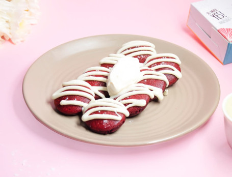 Red Velvet Mini Pannenkoekjes (8 Stuks)