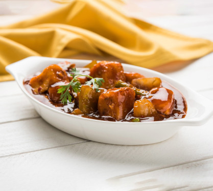 Chilli Paneer Gravy (10 Pcs)