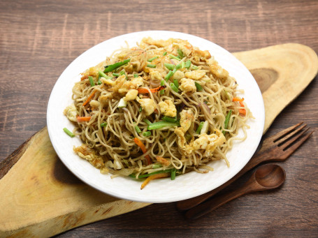 Normal Egg Hakka Noodles